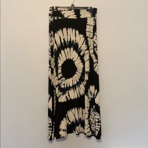 💕 Tie-dye maxi skirt 🌈